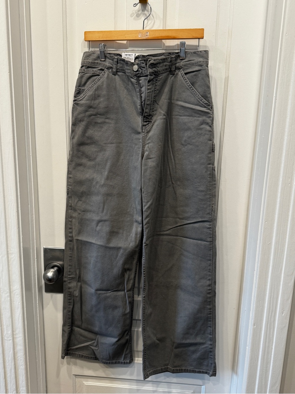Carhartt WIP Wide-Leg Pants in Gray